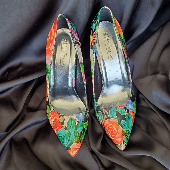 Hot Tomato Heels - Picture 6 of 8